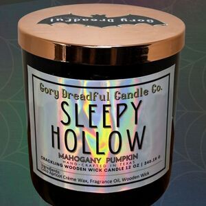 Sleepy Hollow Crackling Wooden Wick Candle: Mahogany Pumpkin Scent